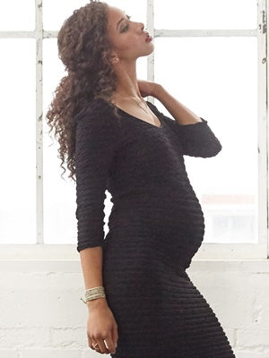 The 7 Secrets to Maternity Style