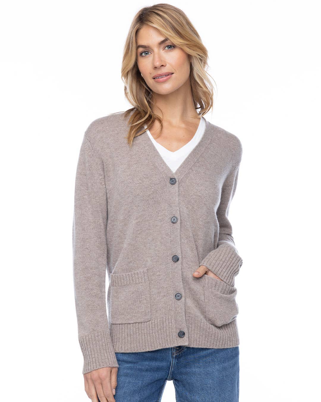 Classic Boyfriend Cardigan: Vintage Khaki / S Pura Cashmere 