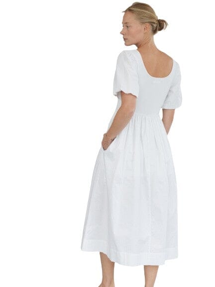 Alyana Dresses mom fave White S 